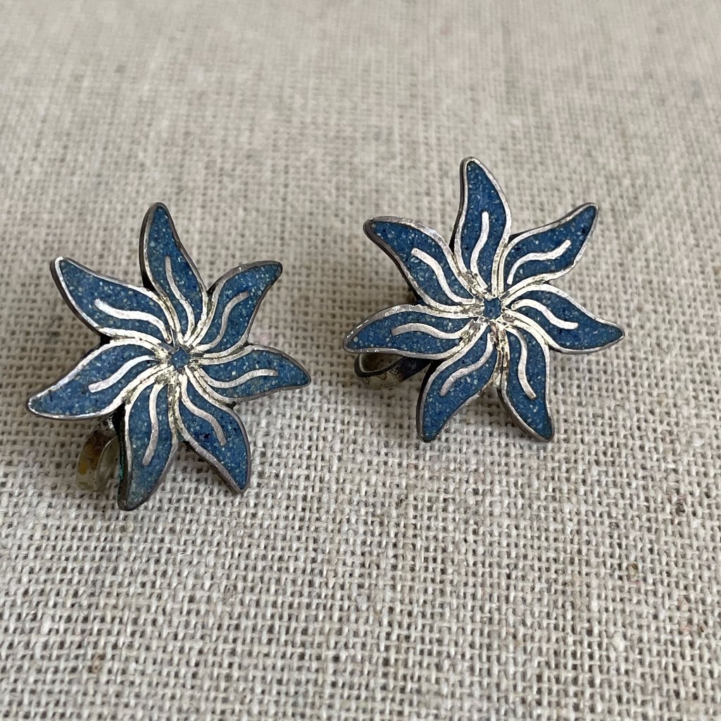 Vintage Alpaca Silver Mexico Blue Mini Mosaic Floral Screw Back Earrings